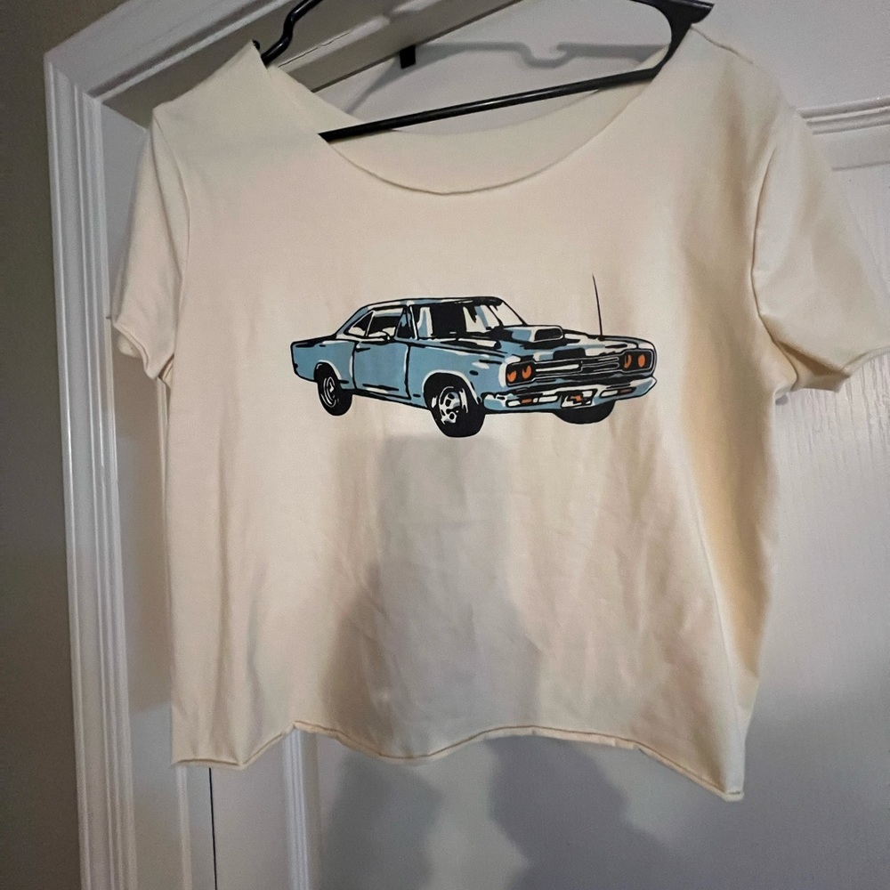 Crop mustang t-shirt